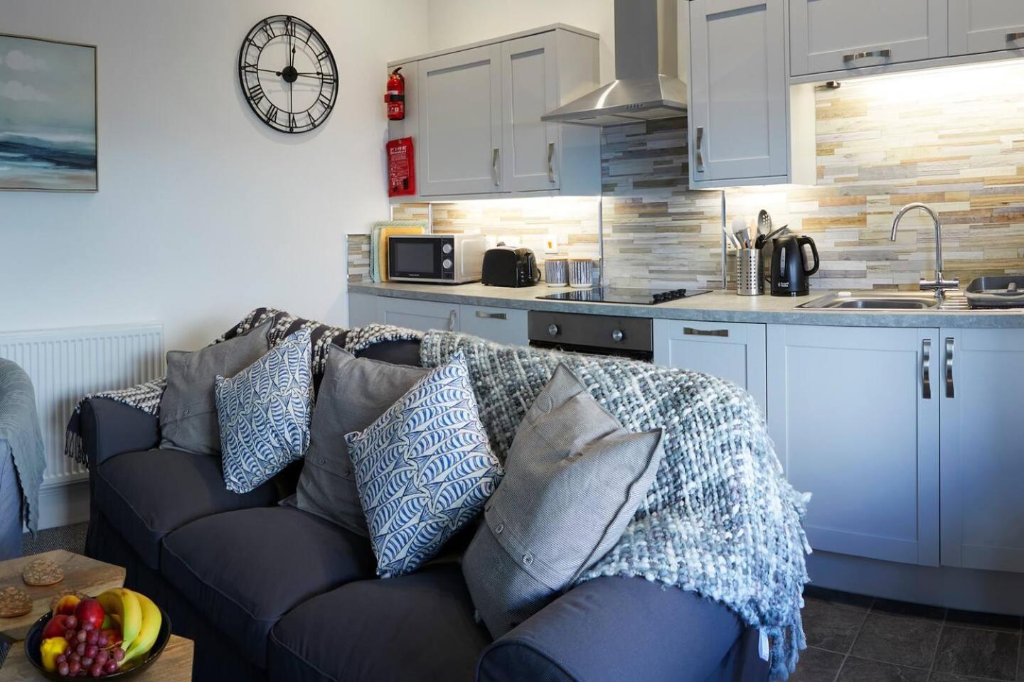 Seascape - Fantastic Location With Sea Views! Appartement Scarborough Buitenkant foto