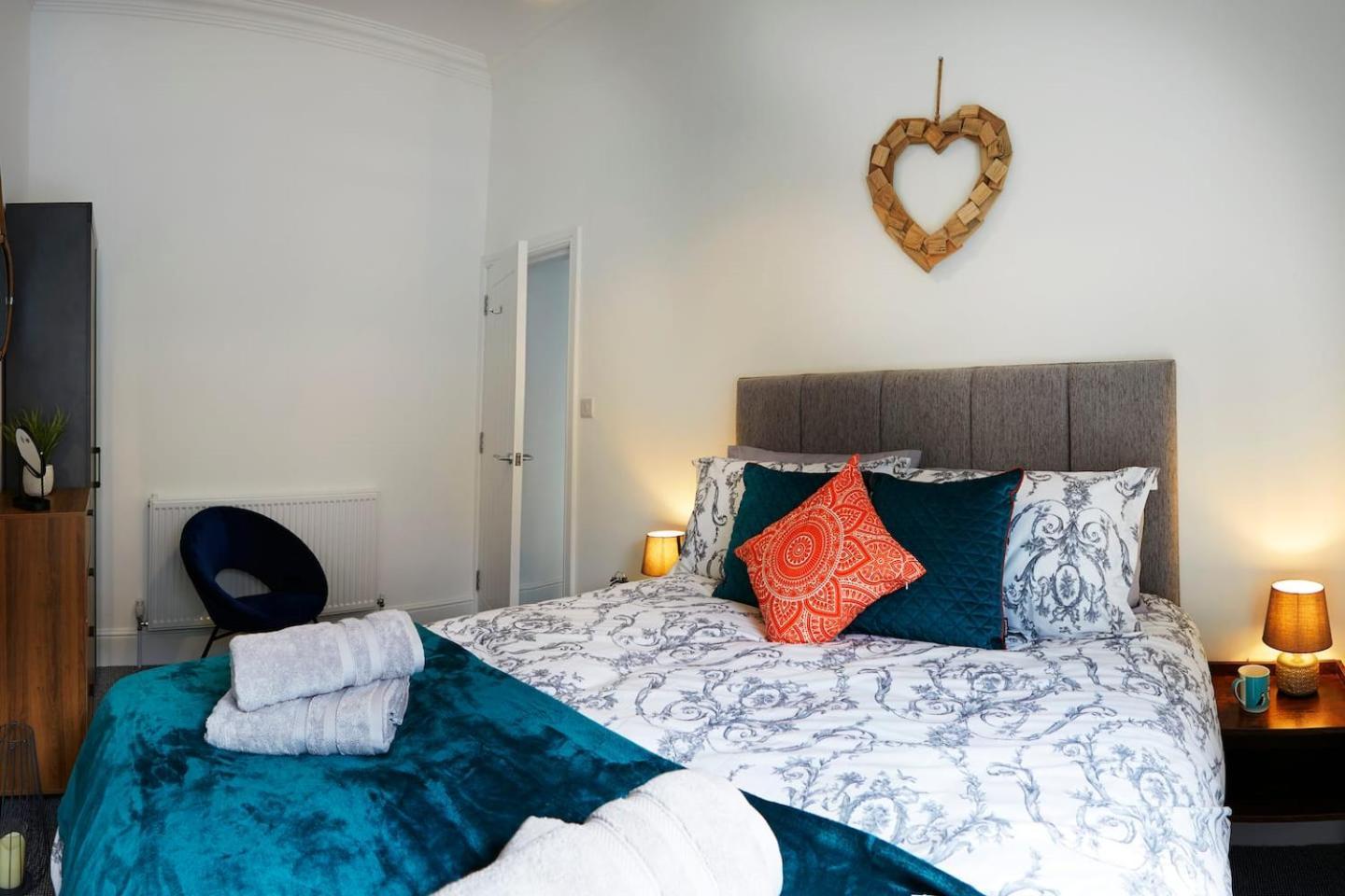 Seascape - Fantastic Location With Sea Views! Appartement Scarborough Buitenkant foto