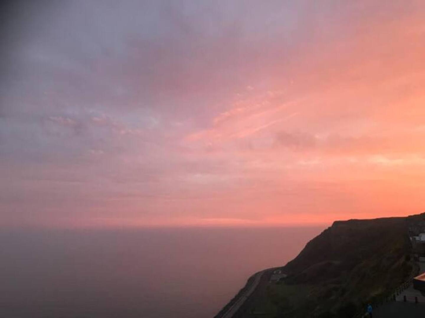 Seascape - Fantastic Location With Sea Views! Scarborough Buitenkant foto